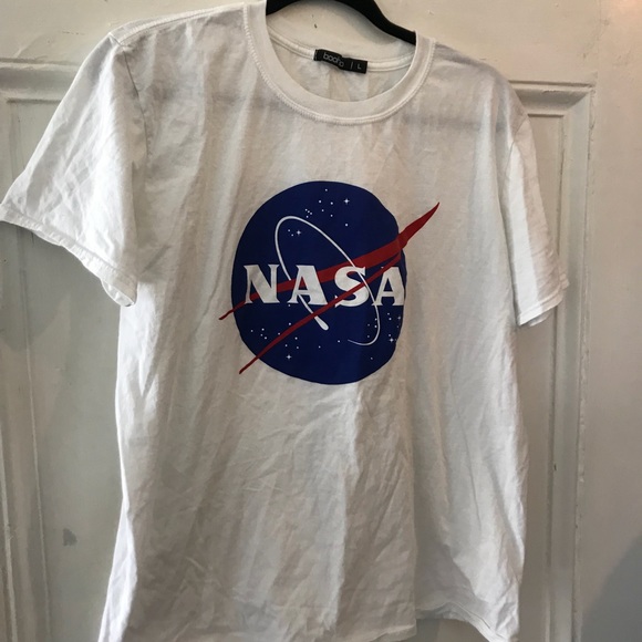 Boohoo Tops - Boohoo novelty NASA t-shirt L